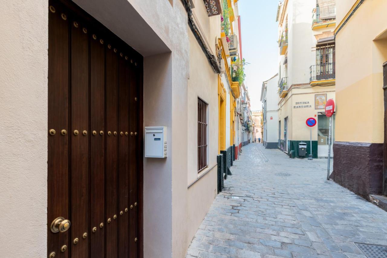 Holi-Rent Gonzalez Cuadrado Apartment Seville Ngoại thất bức ảnh